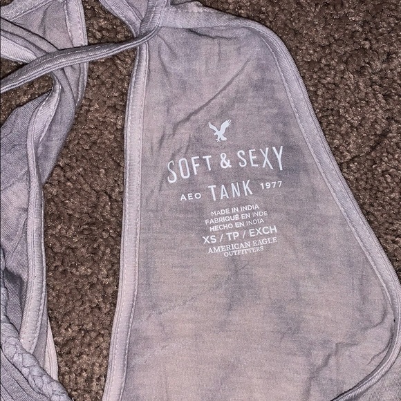 soft & sexy halter top - Picture 2 of 3